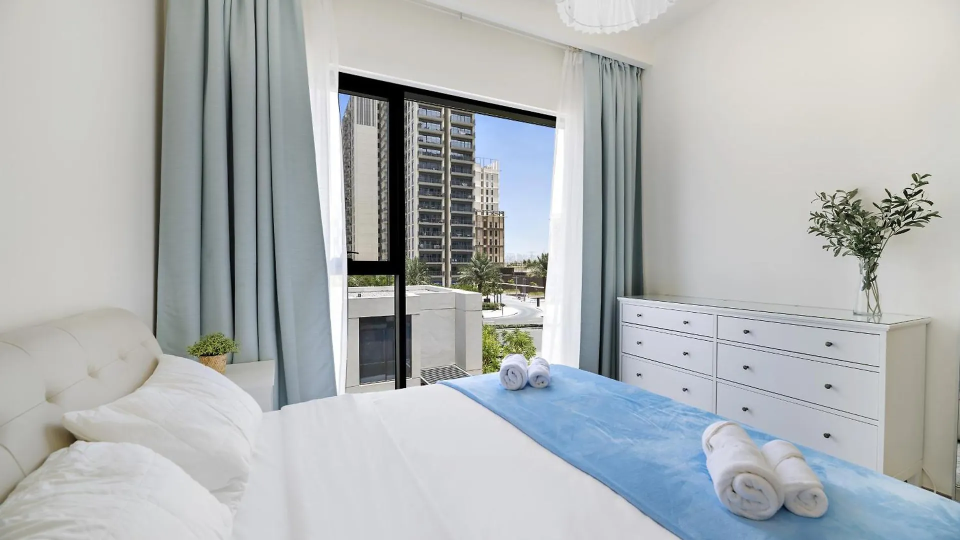 Vayk - Warm & Inviting 1Br Near Park In Dubai Hills Διαμέρισμα
